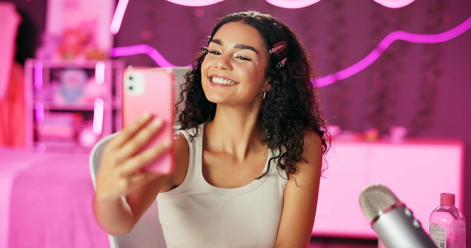 influencer-collaborations-for-your-clothing-brand