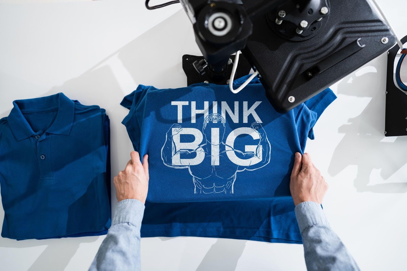 Pros and Cons of Print-on-Demand on Etsy